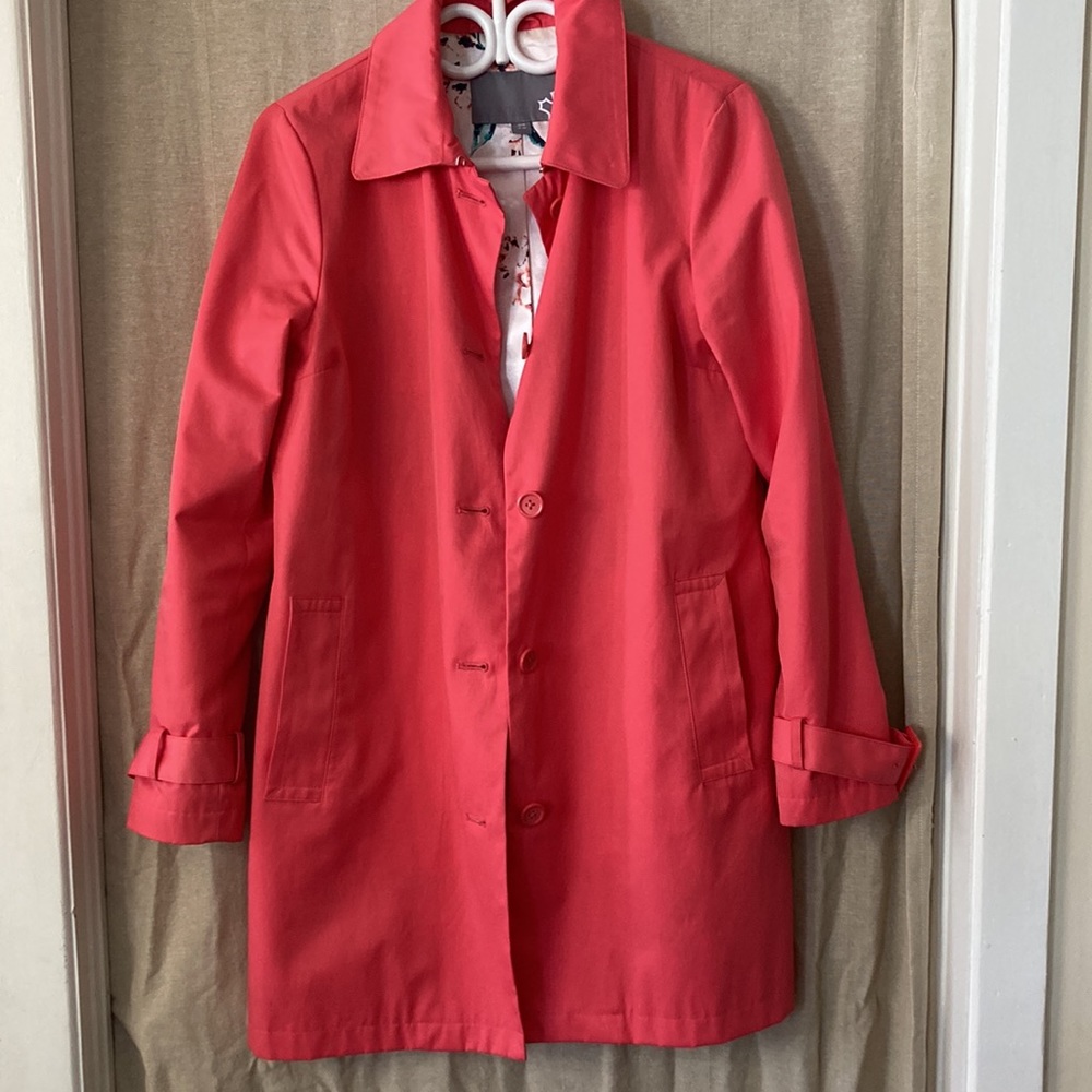 Sears 💗🌿 Spring 2021 ☀️🌿 Bright Coral Trench EUC!!